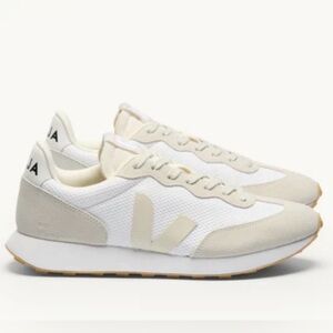Veja Women's 7  Rio Branco II NWT (worn for half day inside for fit test)